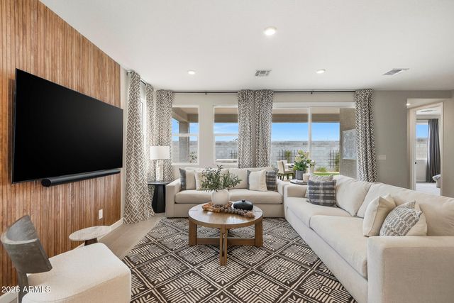 17490 W SOUTHGATE Avenue, Goodyear, AZ 85338