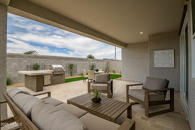 17490 W SOUTHGATE Avenue, Goodyear, AZ 85338