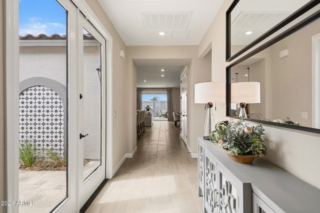 17490 W SOUTHGATE Avenue, Goodyear, AZ 85338