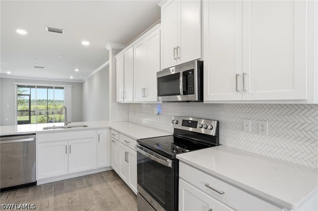 11841 Venetian Lagoon DR, Fort Myers, FL 33913