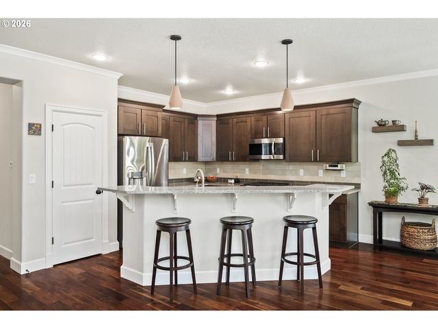 9820 Sw 55TH Ave, Portland, OR 97219
