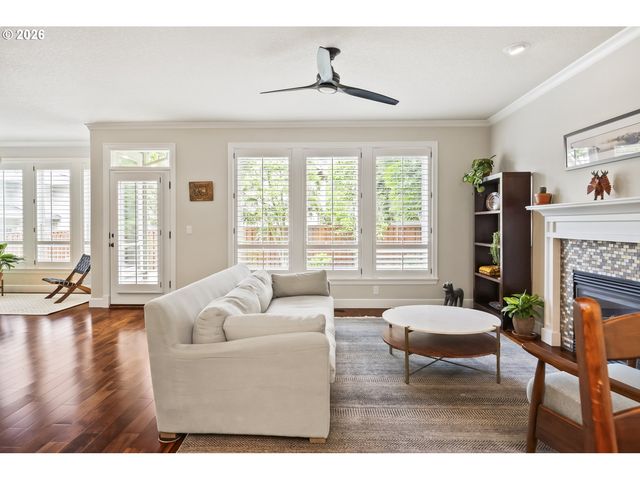 9820 Sw 55TH Ave, Portland, OR 97219