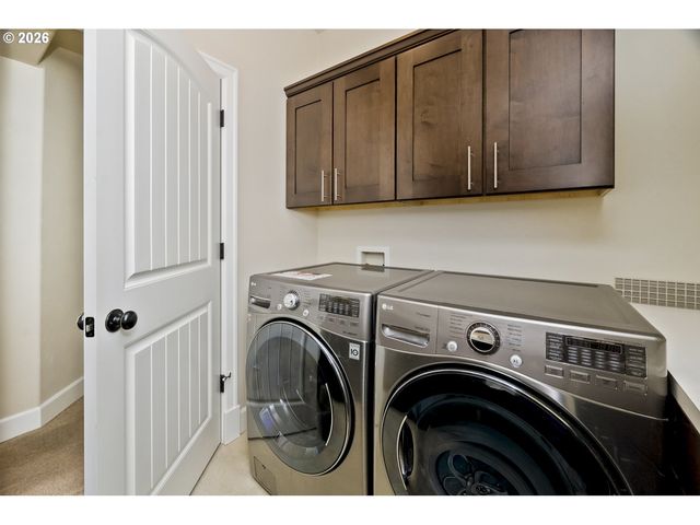 9820 Sw 55TH Ave, Portland, OR 97219