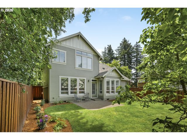 9820 Sw 55TH Ave, Portland, OR 97219