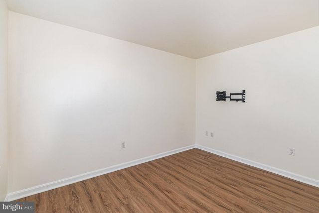 6280 SPRING KNOLL DR, Harrisburg, PA 17111