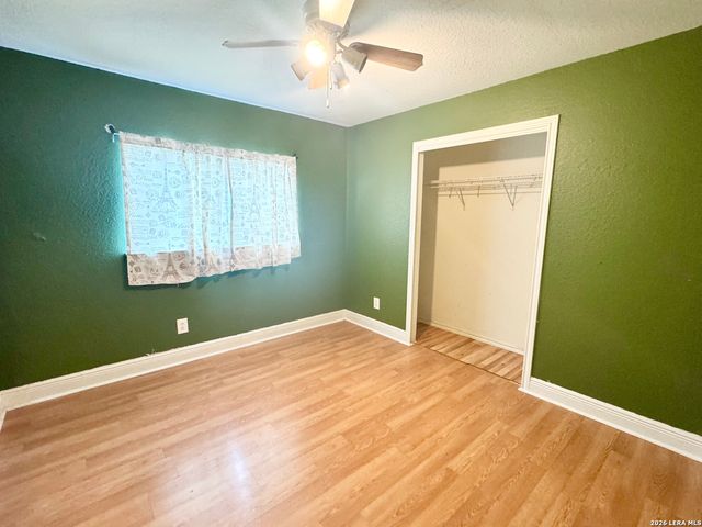 2110 Hollow Cir, San Antonio, TX 78227