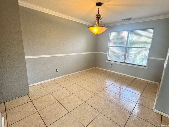 2110 Hollow Cir, San Antonio, TX 78227