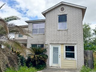 2110 Hollow Cir, San Antonio, TX 78227