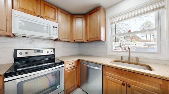 951 LIBERTY AVE, Hillside, NJ 07205