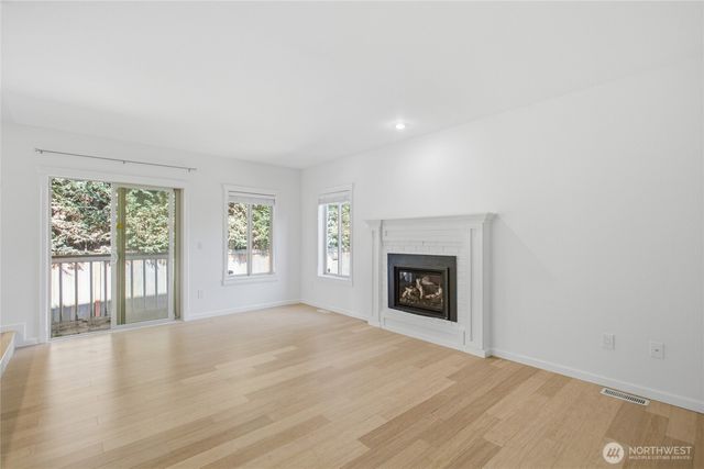 12708 NE 101 Place, Kirkland, WA 98033