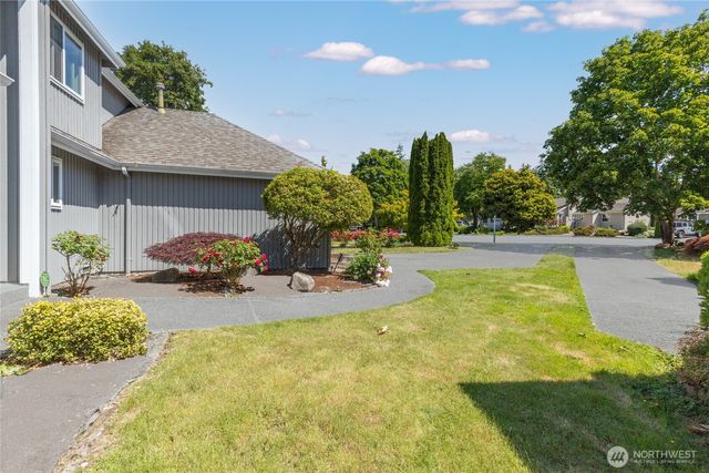 12708 NE 101 Place, Kirkland, WA 98033