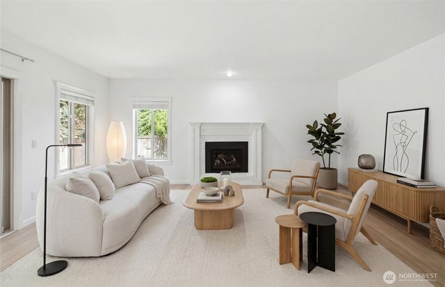 12708 NE 101 Place, Kirkland, WA 98033