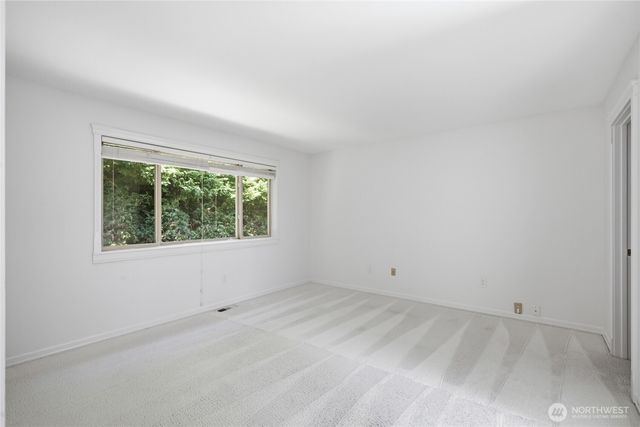 12708 NE 101 Place, Kirkland, WA 98033