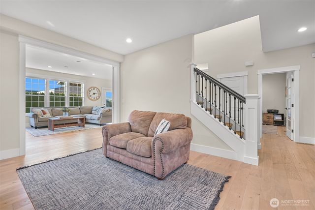 109 W 2nd Street, Nooksack, WA 98276