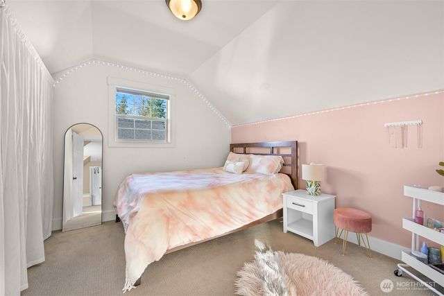 109 W 2nd Street, Nooksack, WA 98276