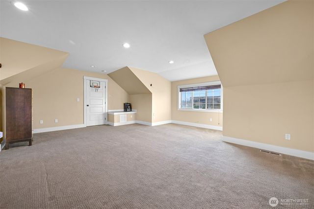 109 W 2nd Street, Nooksack, WA 98276