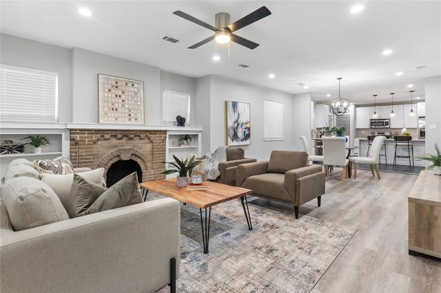 604 S Fitzhugh Avenue, Dallas, TX 75223