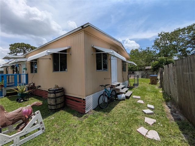 2751 BURROWS AVENUE, Kissimmee, FL 34744