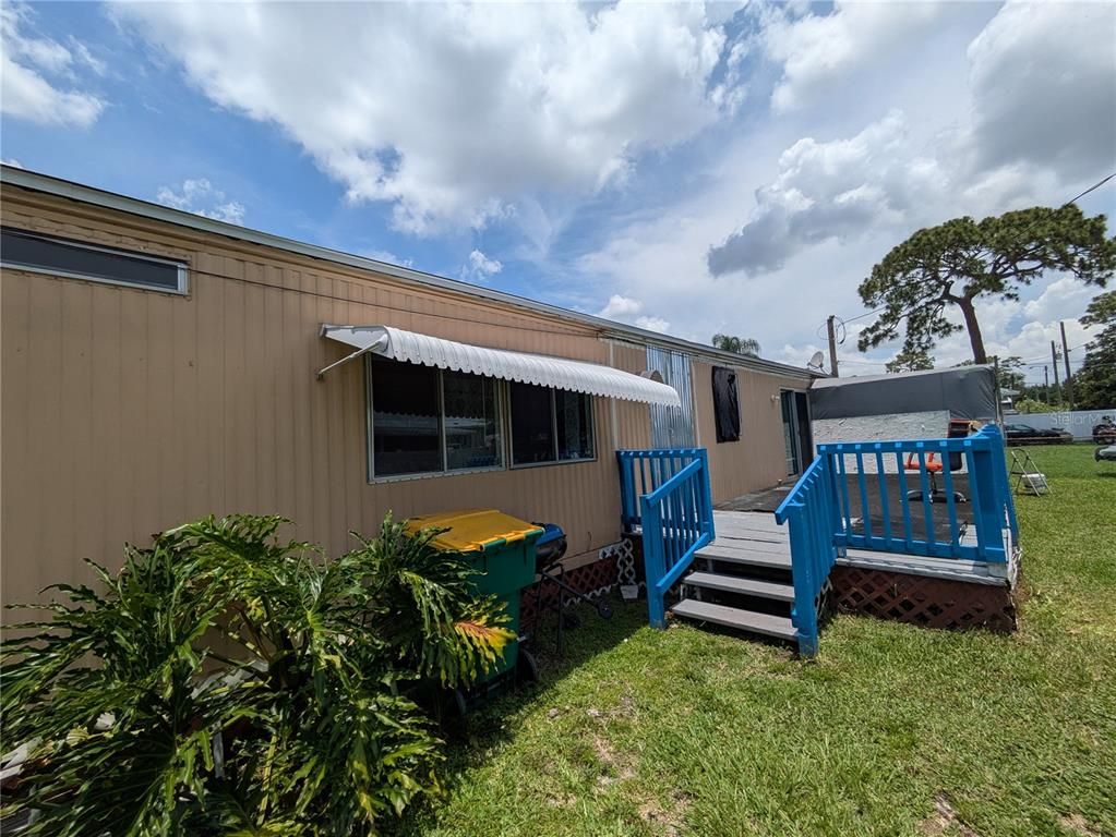 Image 4 of property listing at 2751 BURROWS AVENUE, Kissimmee, FL 34744