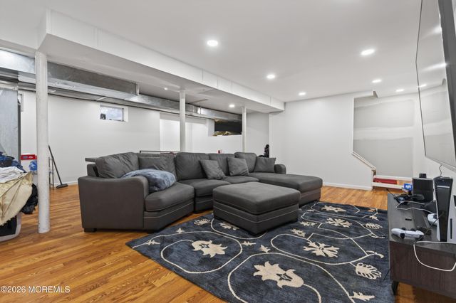 2433 Huckleberry Road, Manchester, NJ 08759