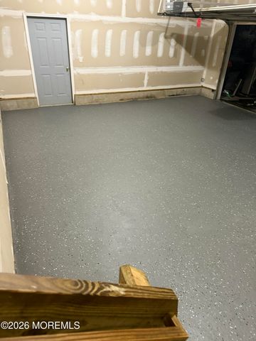 2433 Huckleberry Road, Manchester, NJ 08759