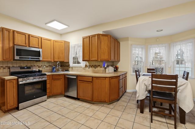 2433 Huckleberry Road, Manchester, NJ 08759