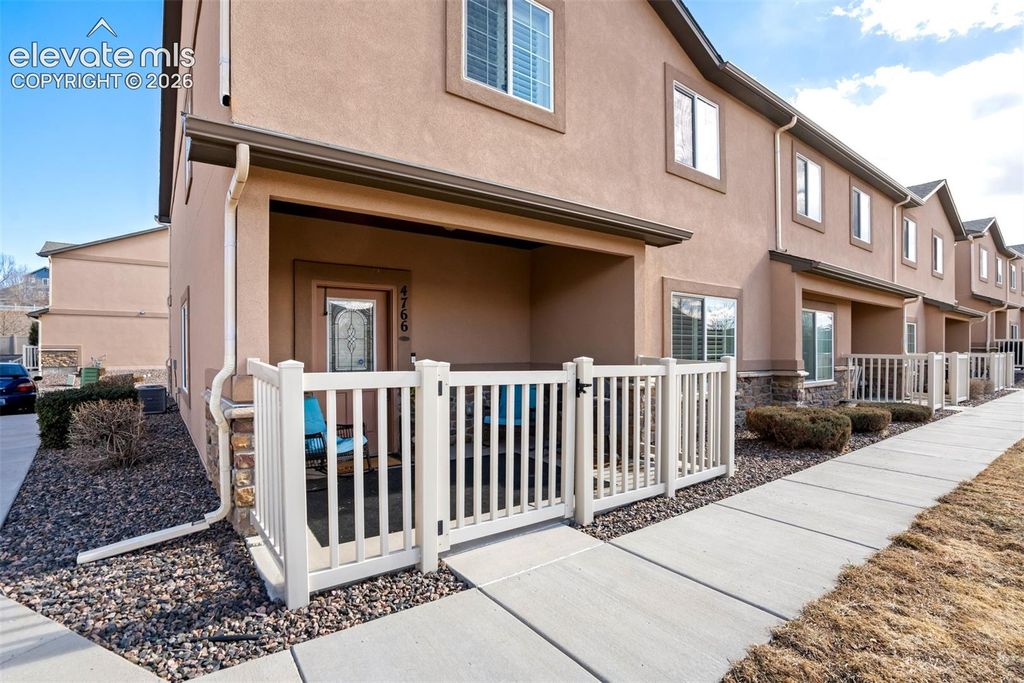 4766 Kerry Lynn View, Colorado Springs, CO 80922 — photo 2