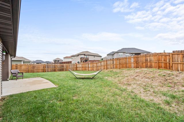 5811 MISTY SPRINGS WAY, Columbia, MO 65202