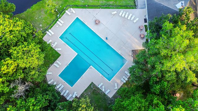 7851 Wilderness Trail B, North Charleston, SC 29418