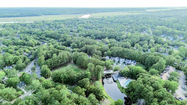 7851 Wilderness Trail B, North Charleston, SC 29418