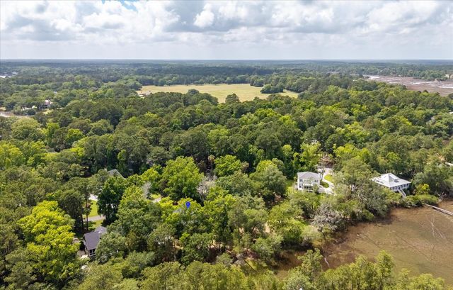 5010 Timber Race Course, Hollywood, SC 29449