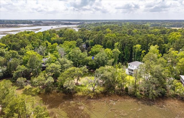 5010 Timber Race Course, Hollywood, SC 29449