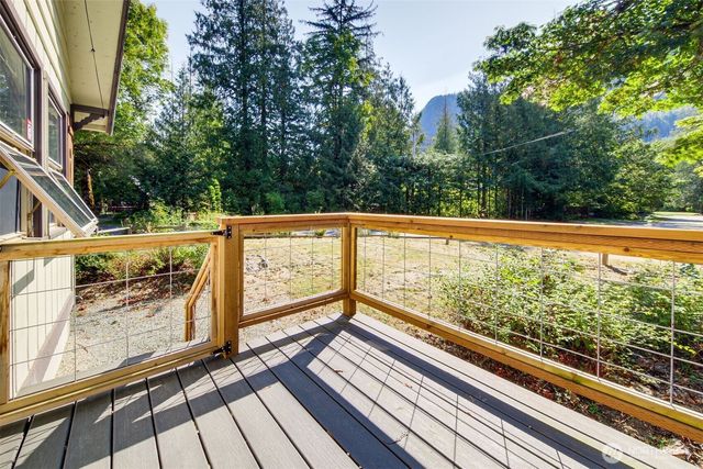 64464 NE 180th Street, Baring, WA 98224