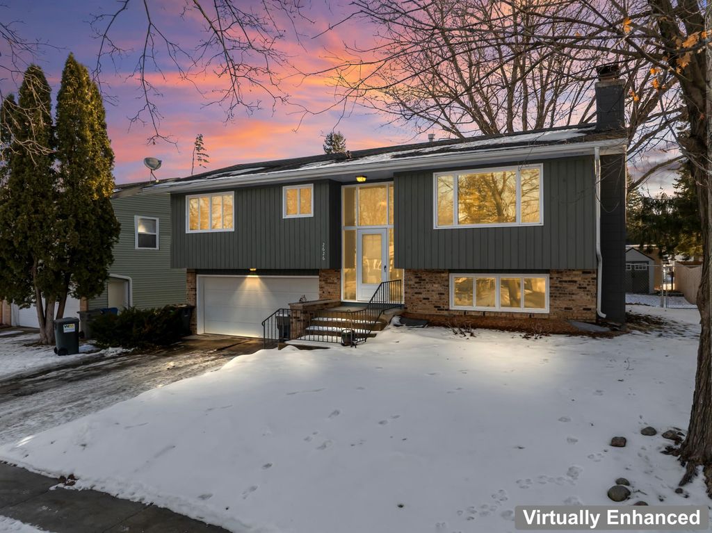 2626 3rd Place NE, Rochester, MN 55906