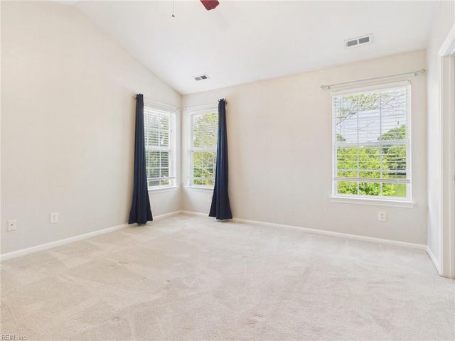 2428 Annie CIR, Chesapeake, VA 23323