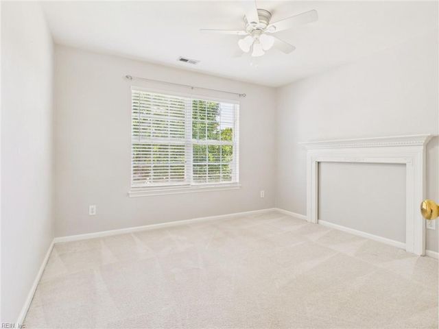 2428 Annie CIR, Chesapeake, VA 23323