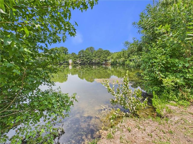 2428 Annie CIR, Chesapeake, VA 23323