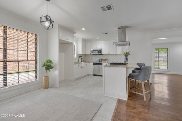 307 Celeste Drive, New Iberia, LA 70560