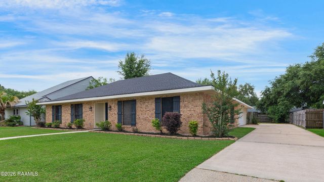 307 Celeste Drive, New Iberia, LA 70560