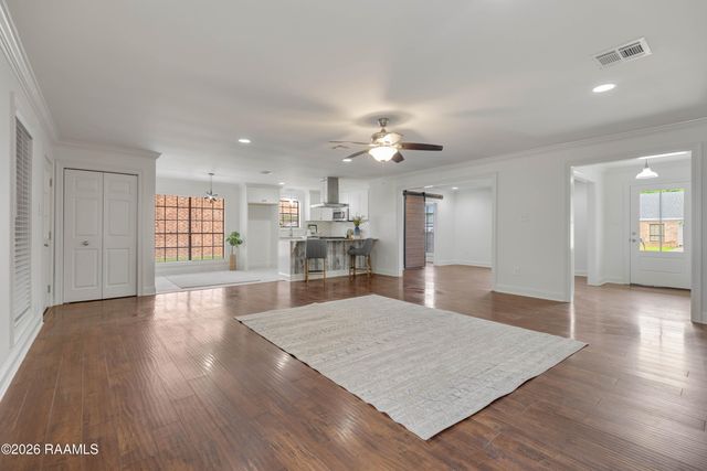 307 Celeste Drive, New Iberia, LA 70560