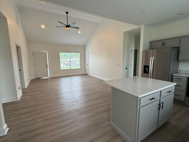 108 Canter Drive, London, KY 40744