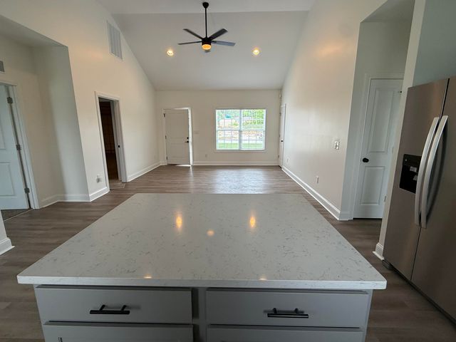 108 Canter Drive, London, KY 40744