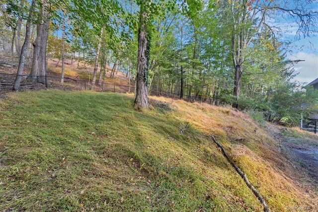 39 Reservoir Avenue, Port Jervis, NY 12771