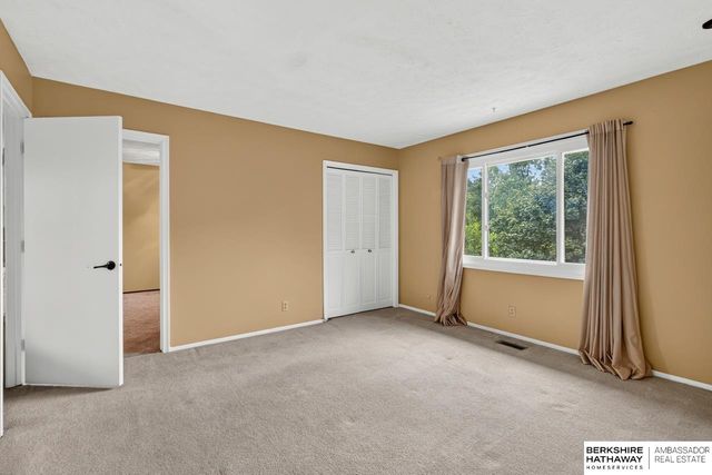13005 S 29th Avenue, Bellevue, NE 68123