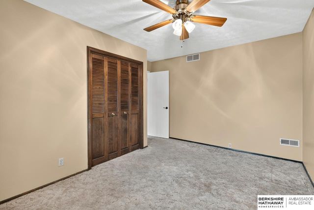 13005 S 29th Avenue, Bellevue, NE 68123