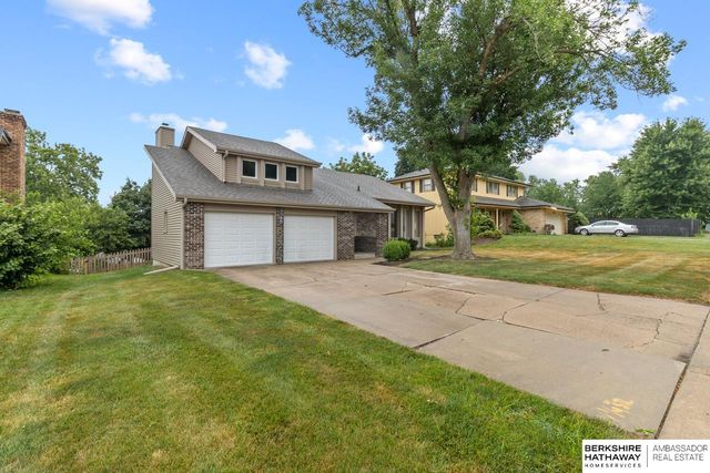13005 S 29th Avenue, Bellevue, NE 68123