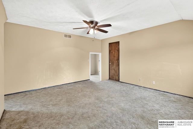 13005 S 29th Avenue, Bellevue, NE 68123