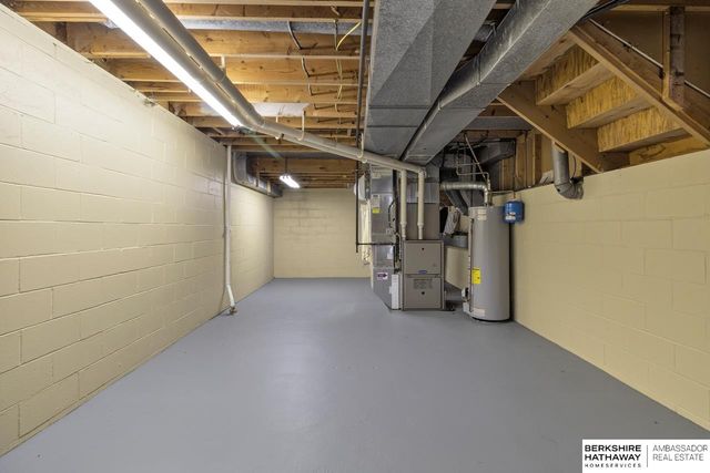 13005 S 29th Avenue, Bellevue, NE 68123