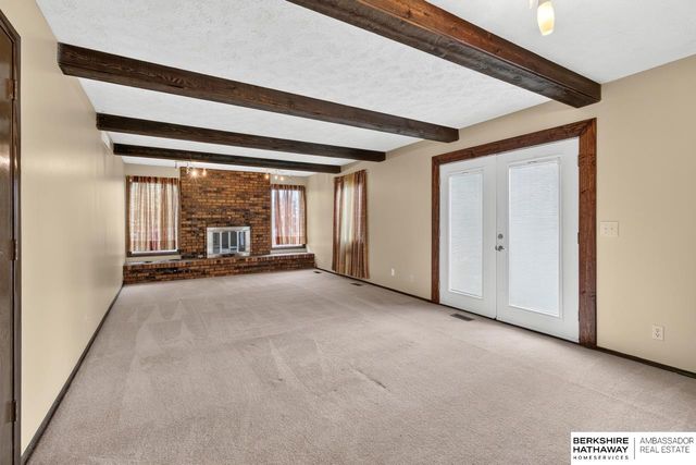 13005 S 29th Avenue, Bellevue, NE 68123