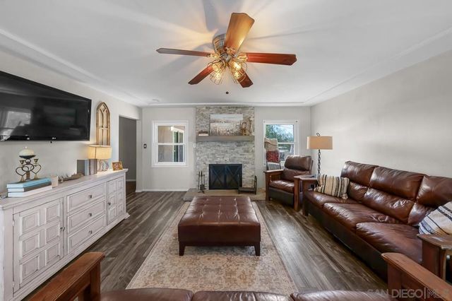 2110 Via Corina, Alpine, CA 91901